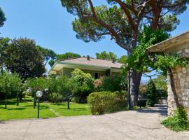 Villa Luisa B&B, hotel i Sperlonga