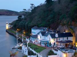 Portmeirion Village & Castell Deudraeth, хотел в Портмадог