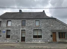 Petite maison à la campagne, hotel Couvinban