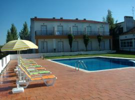 Hotel Rural De Santarem, hotel di Azoia de Baixo