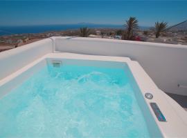 Eternity Suites Santorini, hotel v Firi