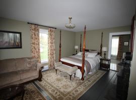 Maplehurst Manor Bed and Breakfast, bed & breakfast a Dorchester