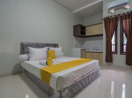 Aziz Guest House Syariah RedPartner, hotel en Sukabumi