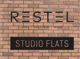 RESTEL STUDIO FLATS, aparthotel em Hyderabad