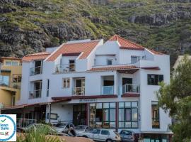 Residencial Familia, hotel di Machico