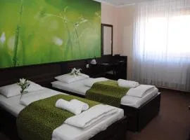 Green Hotel Budapest