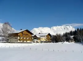 Landhotel Häuserl im Wald