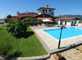 Belica Bed and Breakfast, hotel s bazenima u gradu 'Dobrovo'