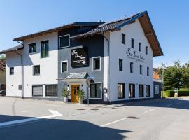 Zum kleinen Italiener - Ristorante Pizzeria Pension, hotel em Geinberg