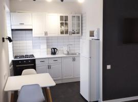 White Apartment, hotel u gradu Poltava