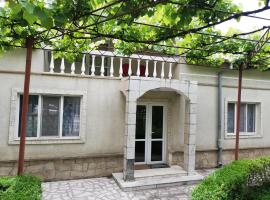 Casa BUCUR, hotel i Târgu Ocna