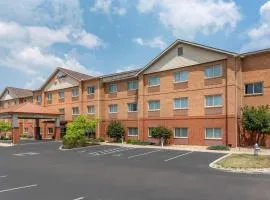 Comfort Suites Mason near Kings Island