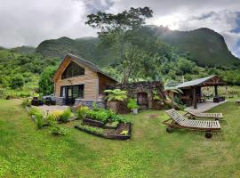 Chale Jardim De Cima, hotel i São Vicente