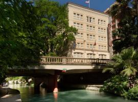 Drury Inn & Suites San Antonio Riverwalk, huisdiervriendelijk hotel in San Antonio