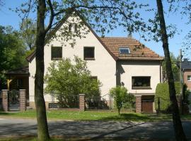 Ferienwohnung am Wasserturm, hotel a Hohen Neuendorf