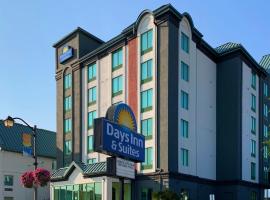 Days by Wyndham Niagara Falls Centre St. By the Falls، فندق في شلالات نياجارا