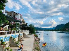 Funny Monkeys Homestay, strandhotell i Phong Nha