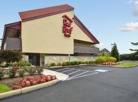 Red Roof Inn Louisville East - Hurstbourne, hotel em Louisville