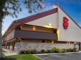 Red Roof Inn Mt Laurel: Mount Laurel şehrinde bir motel