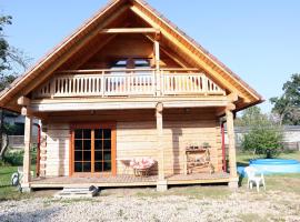 Holiday house with sauna, hotel en Riga