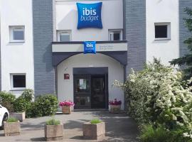 ibis budget Versailles Chateau Saint cyr l'Ecole, hotel v destinaci Saint-Cyr-lʼÉcole