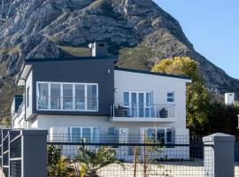 Whale Coast Ocean Villa, hotel di Hermanus