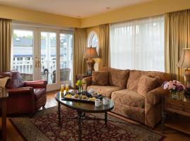 Grand Harbor Inn, hotel en Camden