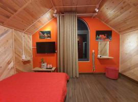 Lightning House 2, hotel v destinaci Da Lat