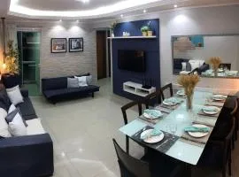 Apartamento com Clube e Vista para o Lago