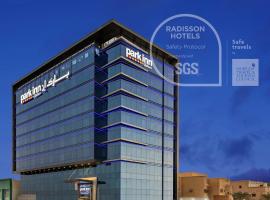 Park Inn by Radisson Jeddah Madinah Road, hotel Dzsiddában