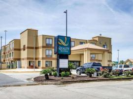 Quality Suites Baton Rouge East - Denham Springs, hotel din Baton Rouge