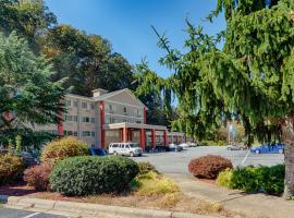 Cherokee Grand Hotel, Hotel in Cherokee