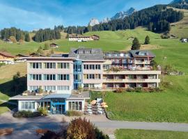 Ferien- und Familienhotel Alpina Adelboden โรงแรมในอาเดลโบเดิน