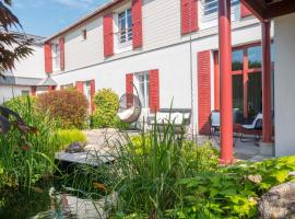 Villa Kerasy Hotel Spa, hotel u gradu 'Vannes'