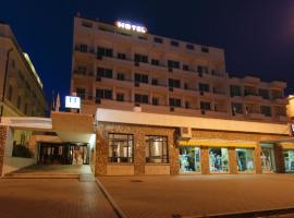 Hotel Mediterraneo: Civitavecchia'da bir otel