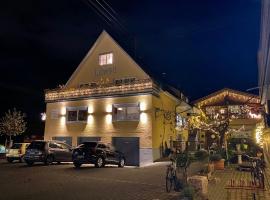 Landgasthaus Löwen mit Gästehaus, hotel a Holzhausen