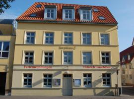 Zum Goldenen Anker, hotel di Stralsund