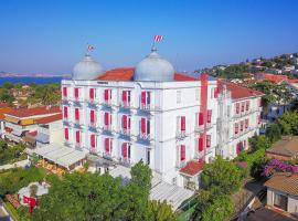 Splendid Palace, hotel u gradu Bujukada