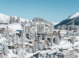 Carlton Hotel St Moritz - The Leading Hotels of the World, hôtel à Saint-Moritz