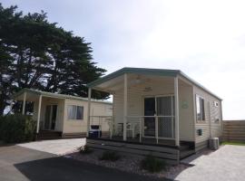 Gum Tree Caravan Park, hotel in Port Fairy