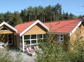 10 person holiday home in Aakirkeby, atostogų namelis mieste Vester Sømarken