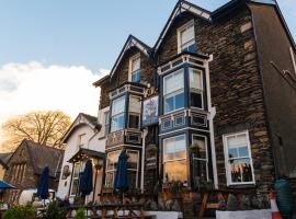 The Royal Oak Inn, hotel em Bowness-on-Windermere