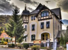 Hotel Villa Alice, hotel i Thale