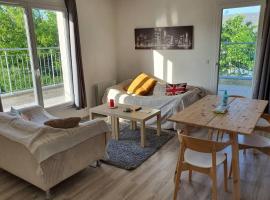 Appartement contemporain rénové à neuf avec cuisine équipé - Val de reuil, hotel u gradu Val de Reuil