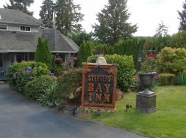 The Oceanfront Inn on Stephens Bay, poceni hotel v mestu Coal Harbour