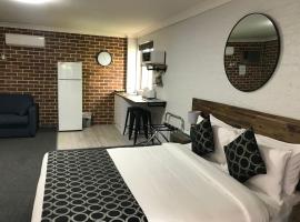 Coffs Shearwater Motel, hotel u gradu 'Coffs Harbour'