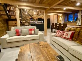 chalet la grange, hotel u gradu Tinj