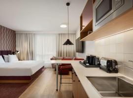 Hyatt House Paris Charles de Gaulle Airport, khách sạn ở Roissy-en-France