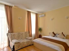 Heart Kyiv Apart-Hotel, hotel em Kiev