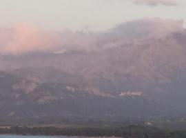 Appartement vue mer et montagne, hotel u gradu 'Calvi'